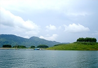 Bình minh trên Hồ Thác Bà - Hồ nhân tạo lớn nhất Việt Nam